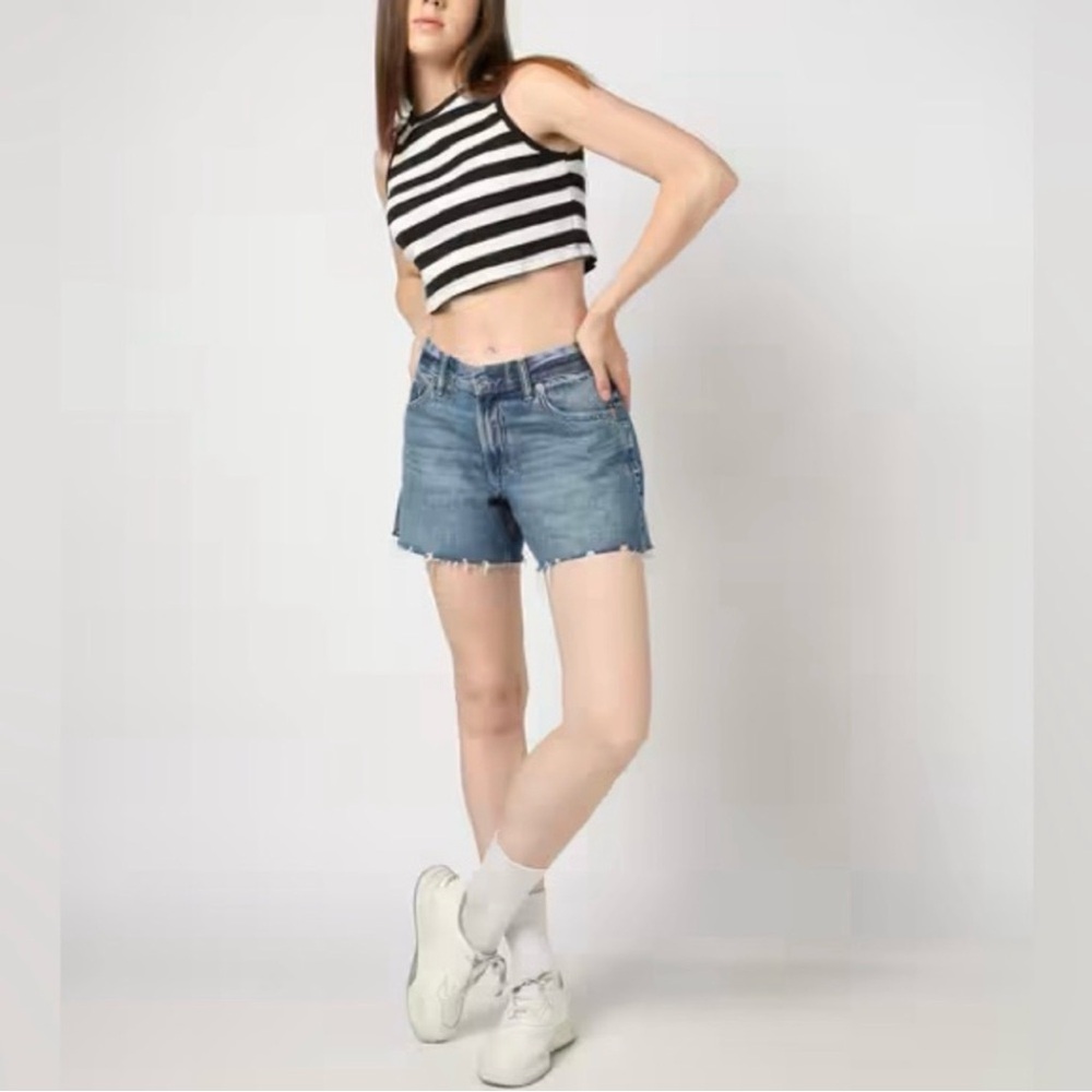GAP 4" High Rise Stride Short Distressed Cutoff Denim Shorts Size 26